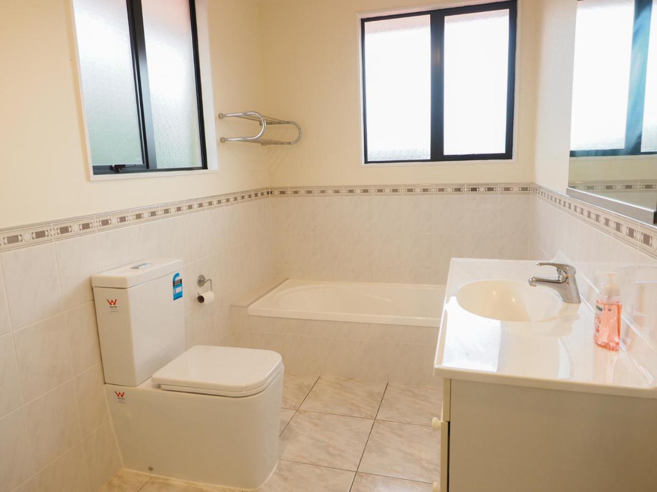 Accommodations Homestay In Rototuna, Hamilton Dış mekan fotoğraf